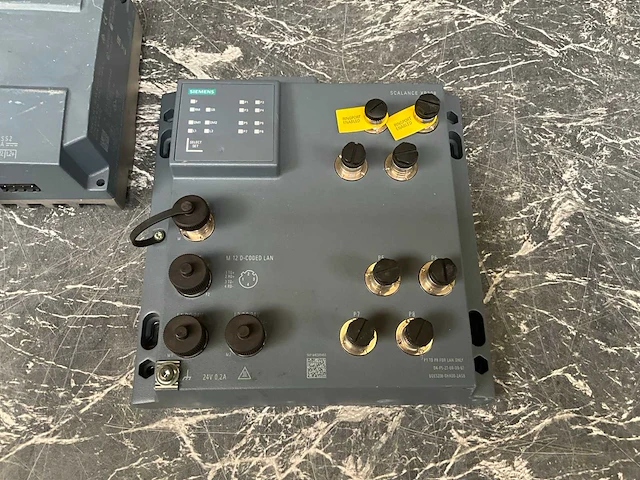 Siemens scalance w700 netwerkschakelaar (4x) - afbeelding 7 van  9