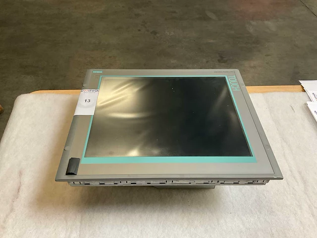 Siemens simatic panel pc 677b touchscreen - afbeelding 2 van  6