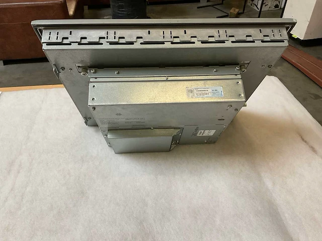 Siemens simatic panel pc 677b touchscreen - afbeelding 3 van  6