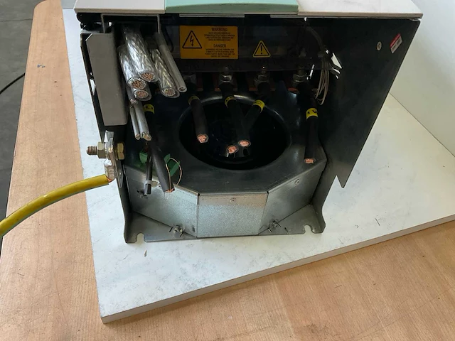 Siemens simoreg dc-master 6ra7081-6dv62-0-z frequentieregelaar - afbeelding 6 van  7