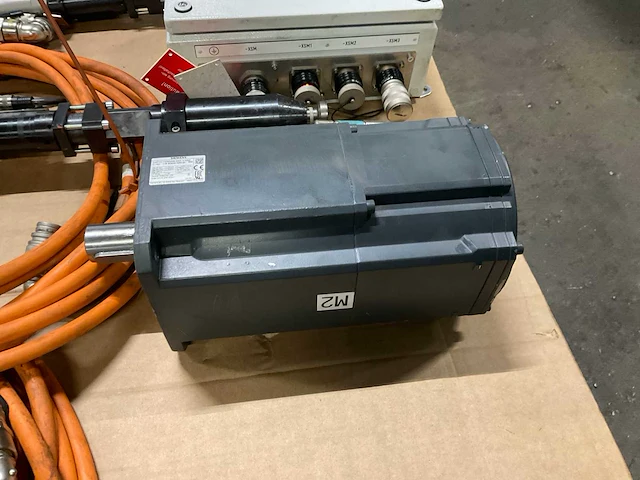 Siemens simotics 1fk2208 servo motor (2x) - afbeelding 3 van  6