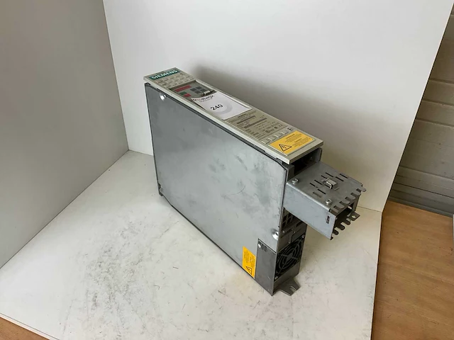 Siemens simovert mc 6se7016-1ta51-z dc inverter - afbeelding 3 van  5