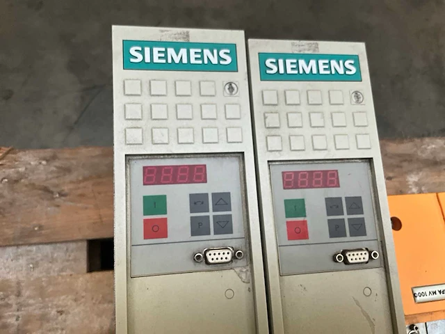 Siemens simovert mc 6se7016-1ta51-z drive (2x) - afbeelding 5 van  6