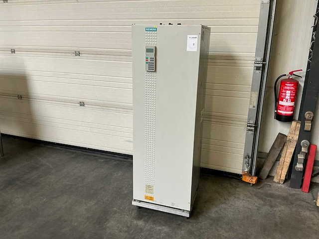 Siemens simovert vc 6se7033-2eg60-z frequentieregelaar - afbeelding 1 van  8