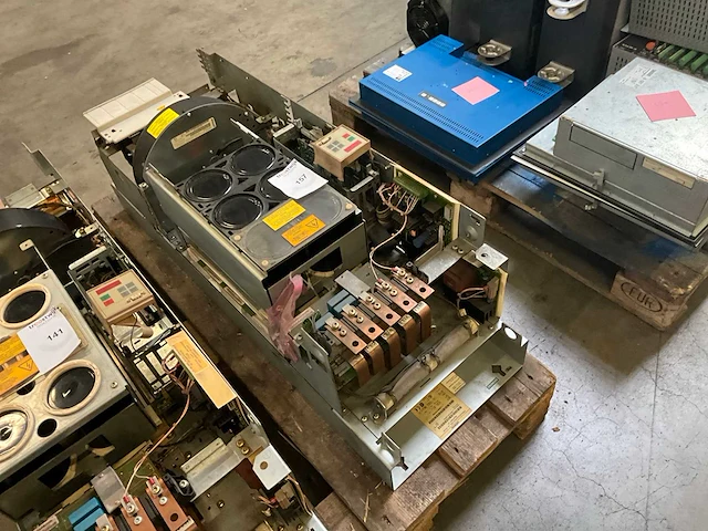 Siemens simovert vc frequentieregelaar - afbeelding 2 van  8