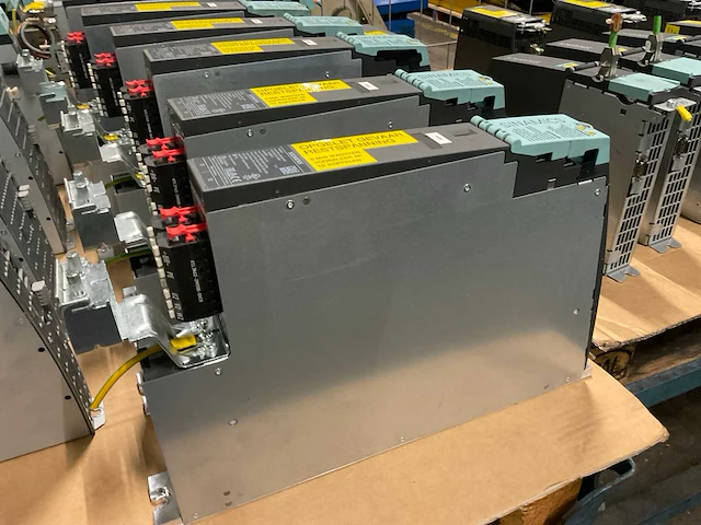 Siemens sinamics 2x5a double motor module - afbeelding 2 van  3