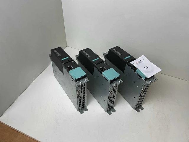 Siemens sinamics 6sl3040-1ma00-0aa control unit (3x) - afbeelding 2 van  7