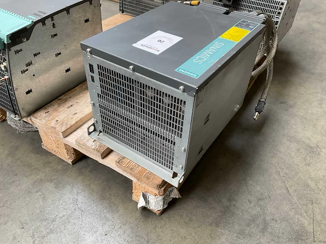 Siemens sinamics 6sl3100-0be31-2ab0 active interface module - afbeelding 6 van  8