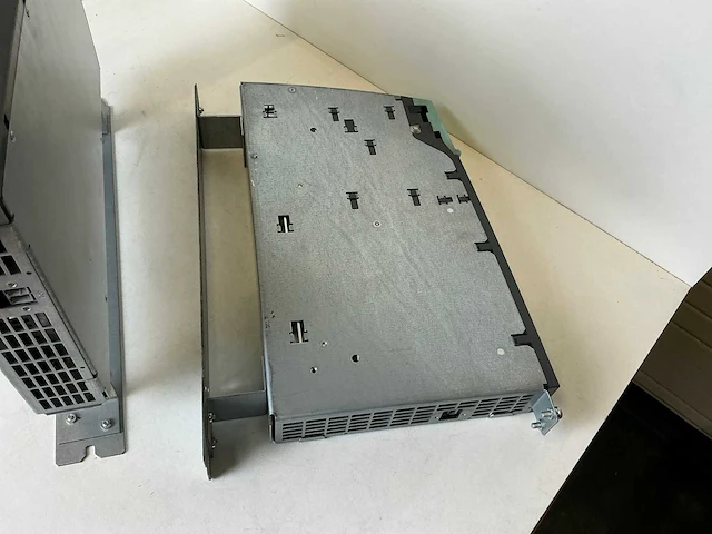 Siemens sinamics 6sl3100-1ae31-0ab0 braking module (2x) - afbeelding 7 van  7