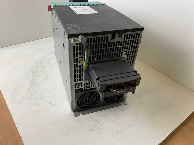Siemens sinamics 6sl3120-1te28-5aa3 single motor module - afbeelding 2 van  4