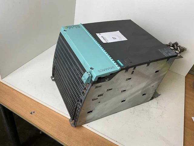 Siemens sinamics 6sl3130-7te31-2aa3 active line module - afbeelding 4 van  4