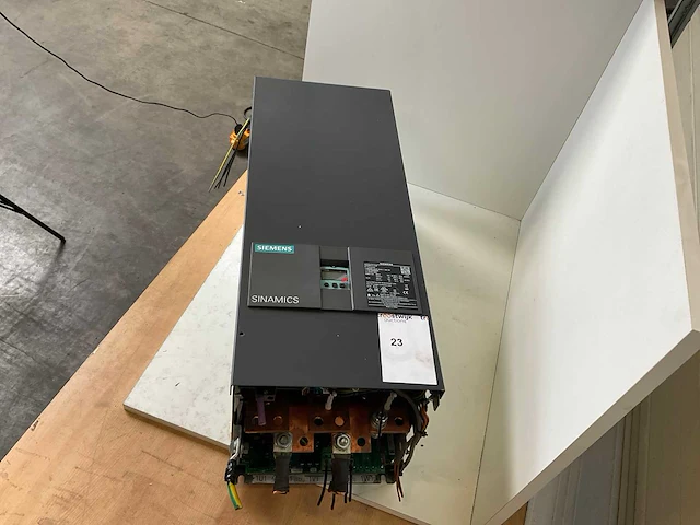 Siemens sinamics dcm 6ra8087-6dv62-0aa0-z frequentieregelaar - afbeelding 3 van  6