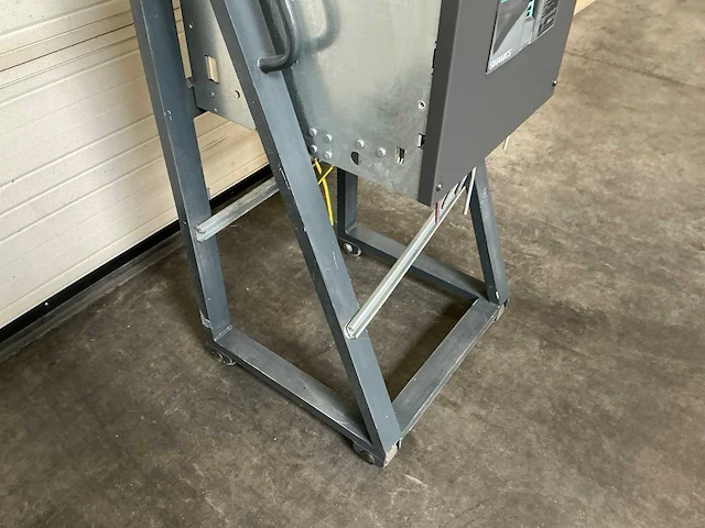 Siemens sinamics dcm 6ra8093-4gv62-0aa0-z frequentieregelaar - afbeelding 5 van  7