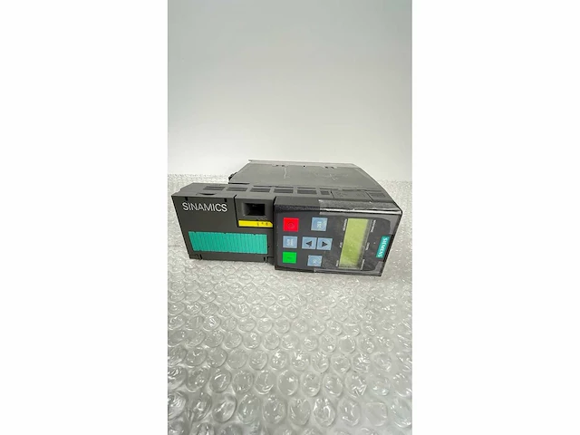 Siemens sinamics frequentieregelaar 2,2kw - afbeelding 7 van  11