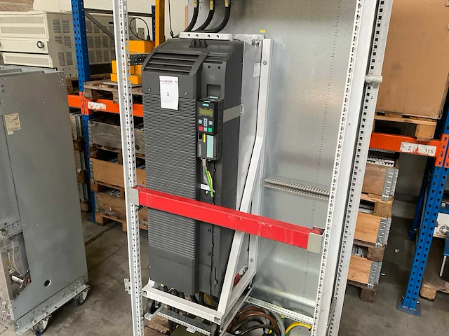 Siemens sinamics pm240-2 6sl3210-1pe33-7al0 frequentieregelaar - afbeelding 5 van  11