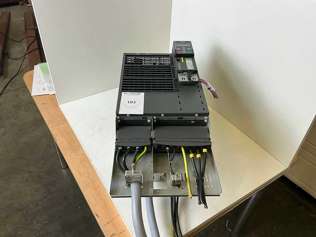 Siemens sinamics power module 240 6sl3224-0be31-5aa0 power module - afbeelding 3 van  6