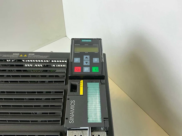 Siemens sinamics power module 240 6sl3224-0be31-5aa0 power module - afbeelding 4 van  6