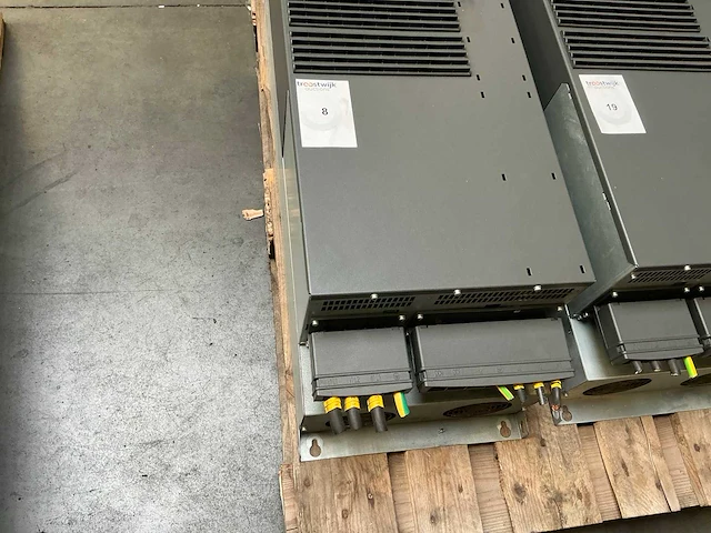 Siemens sinamics power module 240 6sl3224-0be37-5aa0 power module - afbeelding 3 van  6