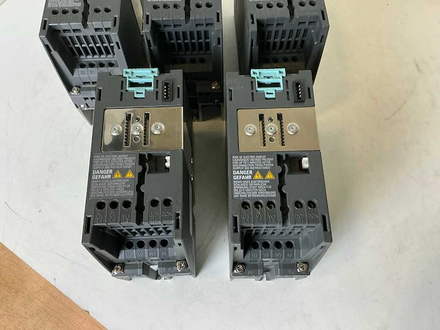 Siemens sinamics power module 240 power module (5x) - afbeelding 2 van  9