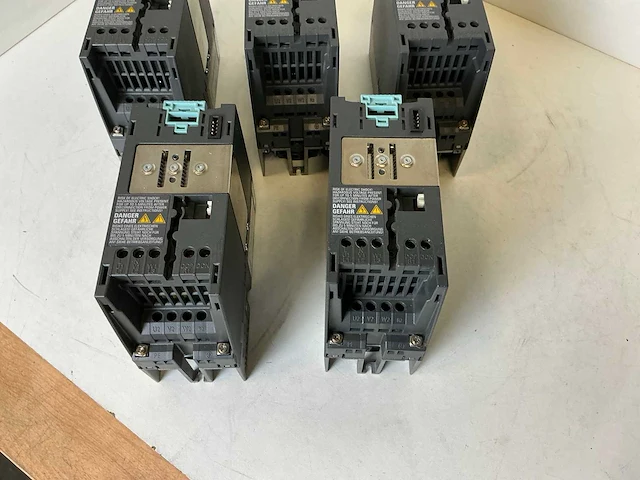 Siemens sinamics power module 240 power module (5x) - afbeelding 2 van  9