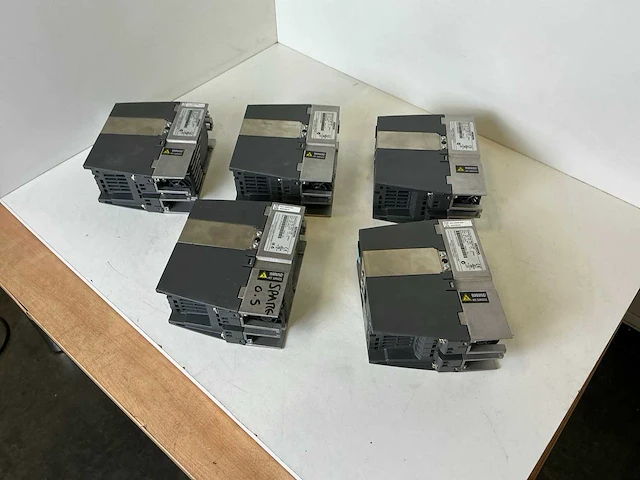 Siemens sinamics power module 240 power module (5x) - afbeelding 4 van  9