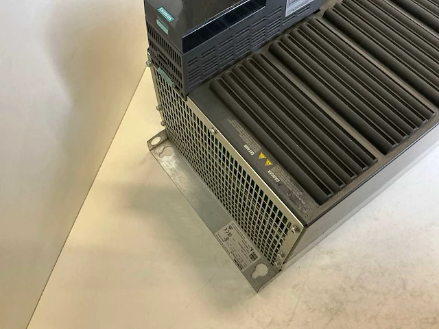 Siemens sinamics power module 250 6sl3225-0be33-0aa0 power module - afbeelding 5 van  6