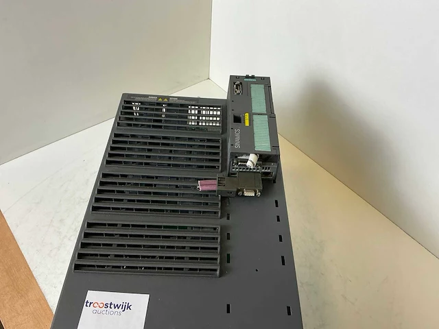Siemens sinamics power module 250 6sl3225-0be33-7aa0 power module - afbeelding 4 van  5