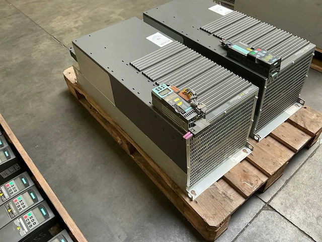 Siemens sinamics power module 340 6sl3210-1se31-1aa0 power module - afbeelding 6 van  7