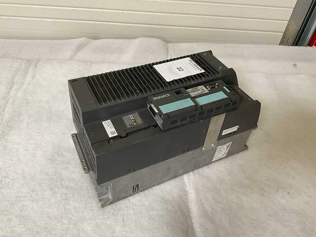Siemens sinamics power module pm240-2 power module - afbeelding 1 van  7