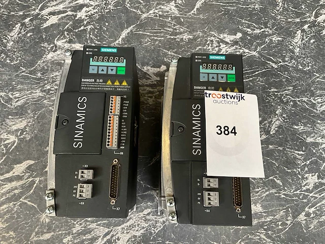 Siemens sinamics v60 frequentieregelaar (2x) - afbeelding 4 van  7