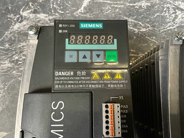 Siemens sinamics v60 frequentieregelaar (2x) - afbeelding 5 van  7