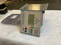 Siemens siprotec 7sj63 bedieningspaneel - afbeelding 1 van  9