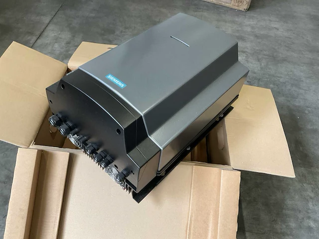 Siemens sitop solar 4600 omvormer - afbeelding 4 van  9