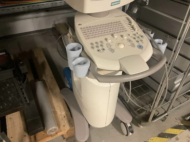 Siemens sonoline g20 mobiel echo-apparaat - afbeelding 5 van  5