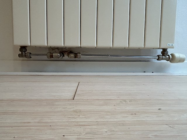 Sier radiator (keuken) - afbeelding 4 van  4