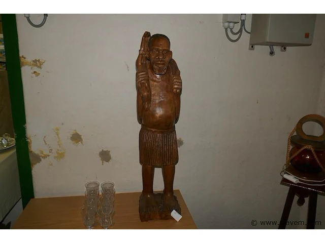 Sierbeeld in hout - afbeelding 1 van  1