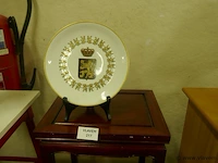Sierbord met leeuw - afbeelding 1 van  1