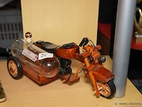 Siermotor met drankreservoir - afbeelding 1 van  1