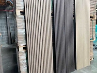 Sierstrip (36x) 3d akoestische wandpanelen bevroren walnoot 2700x325x21mm - afbeelding 5 van  9