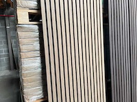 Sierstrips (20x) 3d akoestische wandpanelen bevroren walnoot 2700x325x21mm - afbeelding 6 van  9
