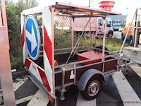 Signalisatie aanhangwagen stuer egghe - afbeelding 1 van  4