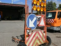 Signalisatie-aanhangwagen - afbeelding 2 van  7