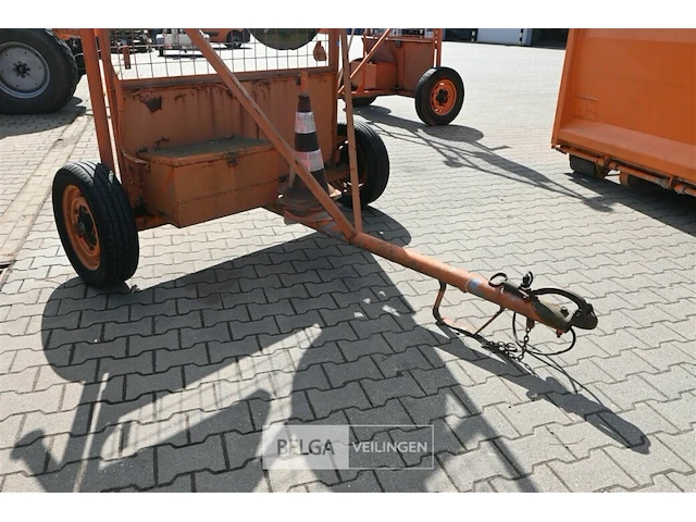 Signalisatie-aanhangwagen - afbeelding 6 van  7