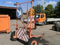 Signalisatie-aanhangwagen - afbeelding 1 van  7