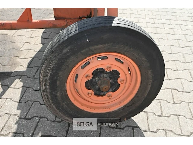 Signalisatie-aanhangwagen - afbeelding 7 van  7