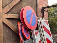 Signalisatie borden en 2 afzethekken - afbeelding 6 van  8
