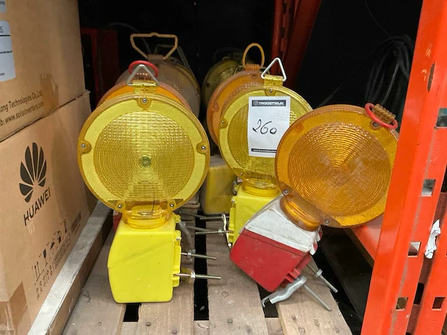 Signalisatie lamp (12x) - afbeelding 1 van  4