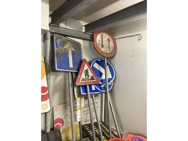 Signalisatieborden - afbeelding 7 van  12