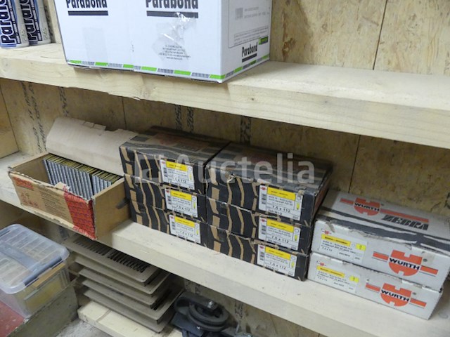 Siliconen, schroeven, diverse producten, ... - afbeelding 21 van  25