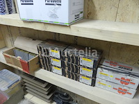 Siliconen, schroeven, diverse producten, ... - afbeelding 21 van  25